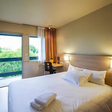 Hotel The Originals Access Bordeaux Aéroport Mérignac