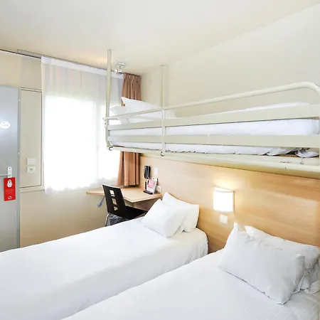 The Originals Access Bordeaux Aéroport Hotel 2*