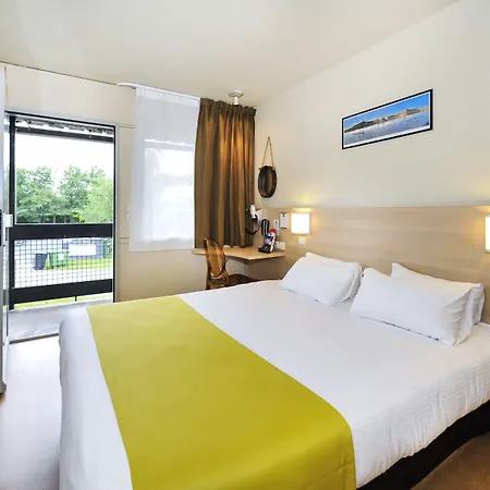 Hotel The Originals Access Bordeaux Aéroport