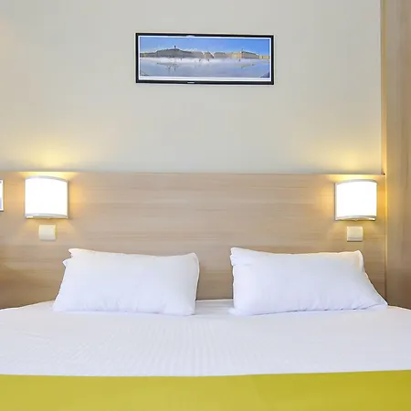 Hotel The Originals Access Bordeaux Aeroport Merignac (Gironde)